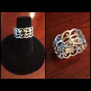 Vintage Diamond-Cut Sterling Silver Ring